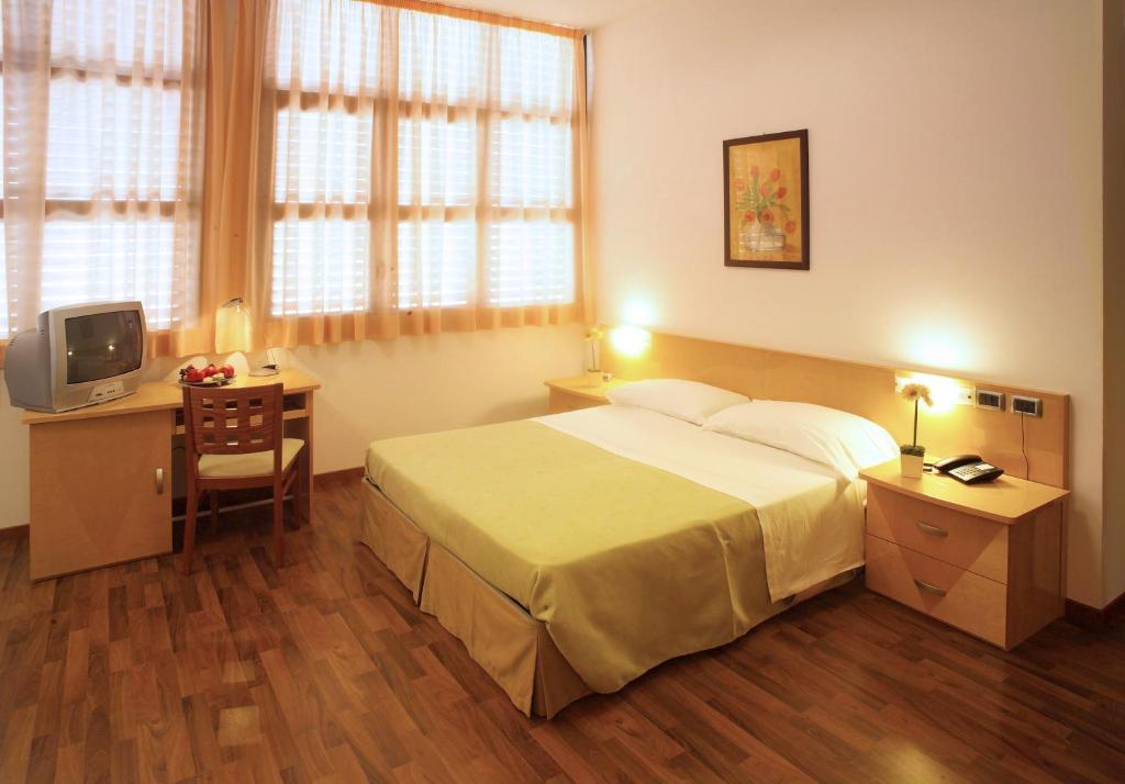 Hotel Polo Della Ceramica 파엔차 객실 사진